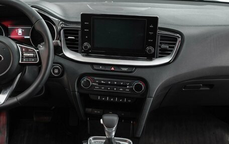 KIA cee'd III, 2020 год, 1 490 000 рублей, 13 фотография