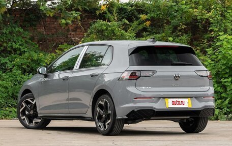 Volkswagen Golf R, 2025 год, 7 289 000 рублей, 5 фотография