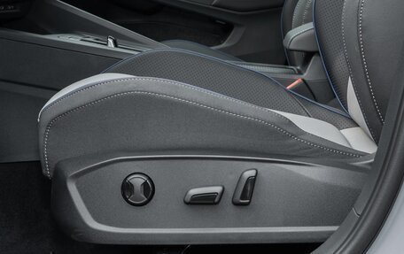 Volkswagen Golf R, 2025 год, 7 289 000 рублей, 21 фотография