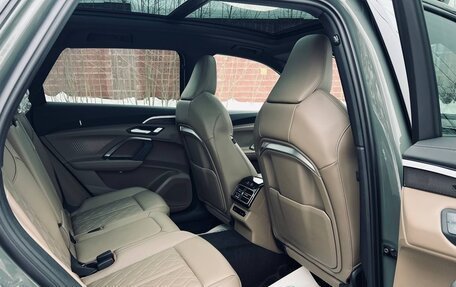 Audi Q5, 2025 год, 18 фотография