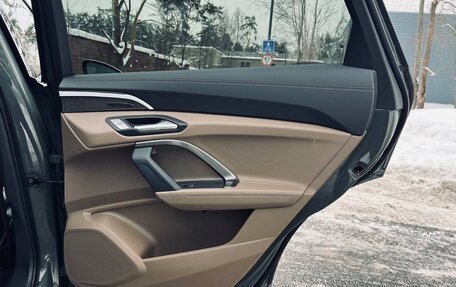 Audi Q5, 2025 год, 19 фотография