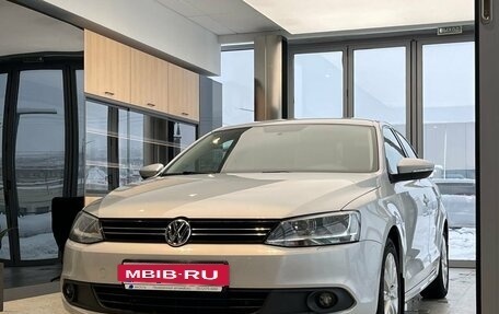 Volkswagen Jetta VI, 2012 год, 1 049 000 рублей, 3 фотография