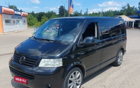 Volkswagen Multivan T5, 2006 год, 1 850 000 рублей, 1 фотография