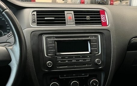 Volkswagen Jetta VI, 2012 год, 1 049 000 рублей, 17 фотография