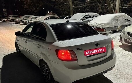KIA Rio II, 2011 год, 450 000 рублей, 2 фотография