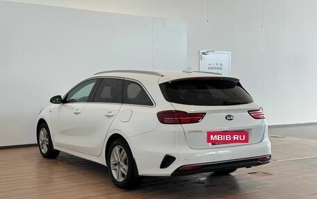 KIA cee'd III, 2018 год, 1 650 000 рублей, 4 фотография