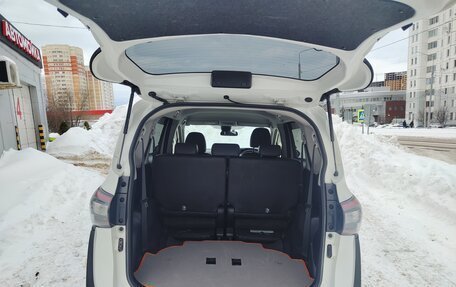 Toyota Sienta II, 2018 год, 1 650 000 рублей, 5 фотография