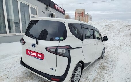 Toyota Sienta II, 2018 год, 1 650 000 рублей, 3 фотография