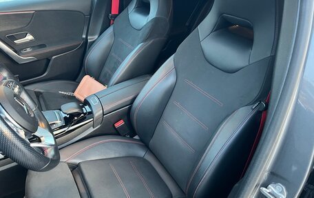 Mercedes-Benz A-Класс AMG, 2020 год, 3 999 999 рублей, 17 фотография