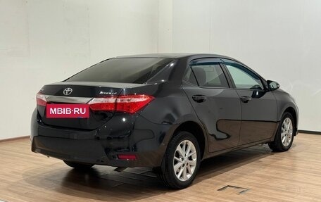Toyota Corolla, 2015 год, 990 000 рублей, 5 фотография
