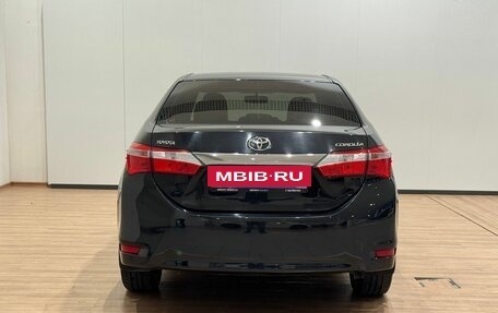 Toyota Corolla, 2015 год, 990 000 рублей, 6 фотография