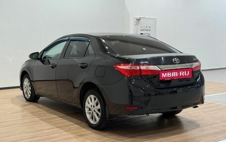 Toyota Corolla, 2015 год, 990 000 рублей, 7 фотография
