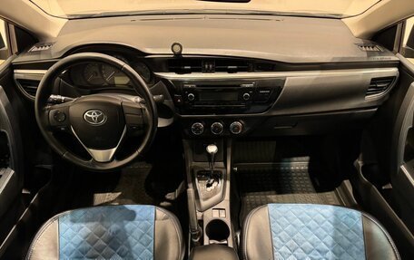 Toyota Corolla, 2015 год, 990 000 рублей, 11 фотография