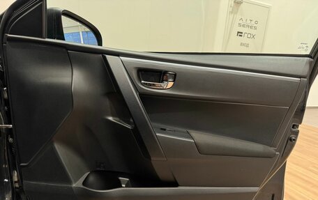 Toyota Corolla, 2015 год, 990 000 рублей, 18 фотография