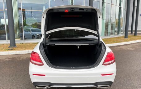 Mercedes-Benz E-Класс, 2018 год, 3 990 000 рублей, 16 фотография