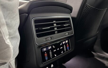 Audi Q8 I, 2025 год, 12 170 700 рублей, 12 фотография