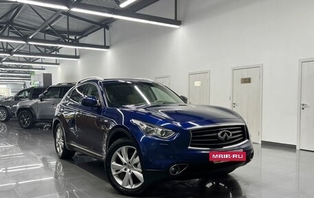 Infiniti QX70, 2014 год, 2 145 000 рублей, 5 фотография