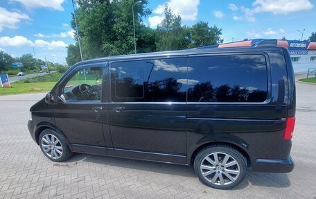 Volkswagen Multivan T5, 2006 год, 1 850 000 рублей, 4 фотография