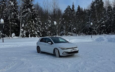 Volkswagen Golf VIII, 2020 год, 2 350 000 рублей, 15 фотография