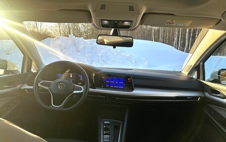 Volkswagen Golf VIII, 2020 год, 2 350 000 рублей, 23 фотография