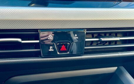 Volkswagen Golf VIII, 2020 год, 2 350 000 рублей, 26 фотография