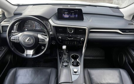 Lexus RX IV рестайлинг, 2015 год, 3 490 000 рублей, 9 фотография