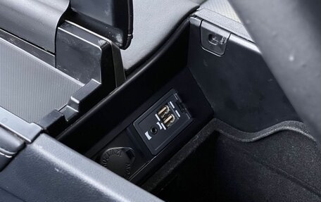 Lexus RX IV рестайлинг, 2015 год, 3 490 000 рублей, 25 фотография