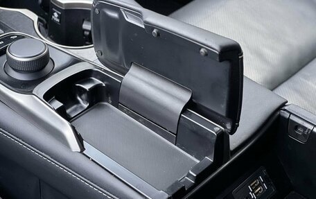 Lexus RX IV рестайлинг, 2015 год, 3 490 000 рублей, 24 фотография