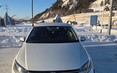 Volkswagen Polo VI (EU Market), 2018 год, 1 225 000 рублей, 4 фотография