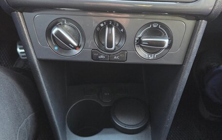 Volkswagen Polo VI (EU Market), 2018 год, 1 225 000 рублей, 25 фотография