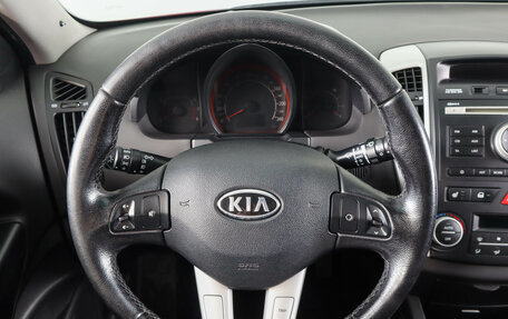 KIA cee'd I рестайлинг, 2010 год, 719 000 рублей, 16 фотография