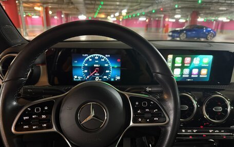 Mercedes-Benz A-Класс, 2021 год, 2 500 000 рублей, 8 фотография