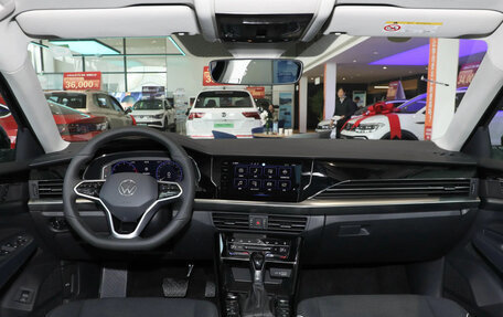 Volkswagen Passat B8 рестайлинг, 2023 год, 2 390 000 рублей, 7 фотография