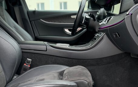 Mercedes-Benz E-Класс, 2021 год, 3 900 000 рублей, 16 фотография