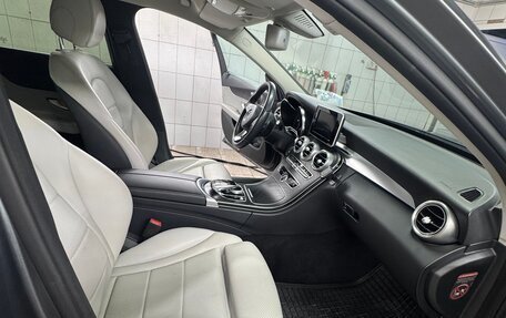 Mercedes-Benz C-Класс, 2018 год, 2 990 000 рублей, 5 фотография