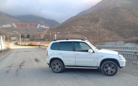 Chevrolet Niva I рестайлинг, 2010 год, 470 000 рублей, 8 фотография