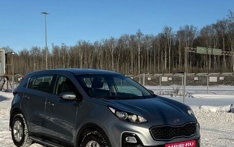 KIA Sportage IV рестайлинг, 2019 год, 1 850 000 рублей, 3 фотография
