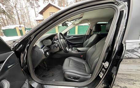 BMW 5 серия, 2021 год, 2 750 000 рублей, 10 фотография