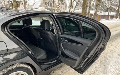 BMW 5 серия, 2021 год, 2 750 000 рублей, 19 фотография