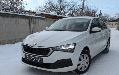 Skoda Rapid II, 2021 год, 1 410 000 рублей, 2 фотография