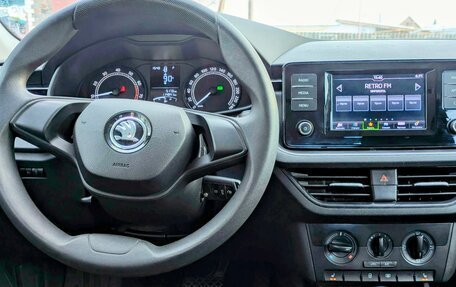 Skoda Rapid II, 2021 год, 1 410 000 рублей, 6 фотография