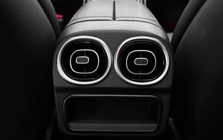 Mercedes-Benz C-Класс AMG, 2022 год, 5 900 000 рублей, 15 фотография