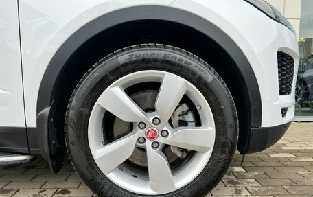 Jaguar E-Pace, 2019 год, 3 400 000 рублей, 8 фотография