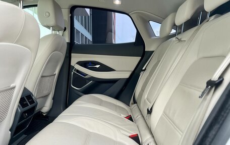 Jaguar E-Pace, 2019 год, 3 400 000 рублей, 13 фотография