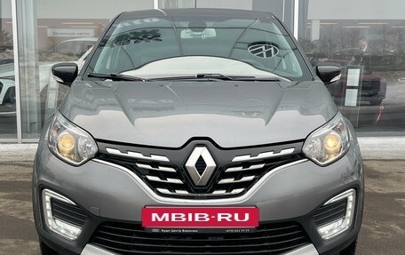 Renault Kaptur I рестайлинг, 2020 год, 1 499 000 рублей, 2 фотография