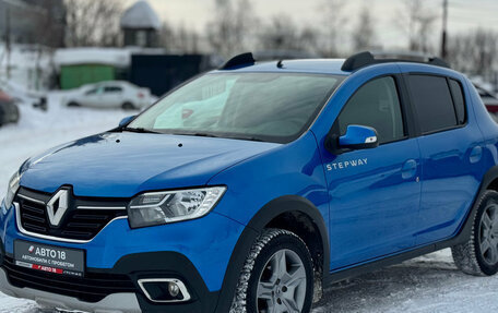 Renault Sandero II рестайлинг, 2019 год, 1 269 000 рублей, 2 фотография