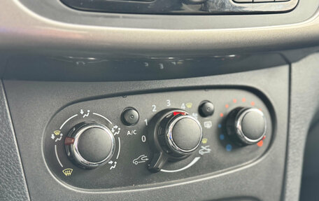 Renault Sandero II рестайлинг, 2019 год, 1 269 000 рублей, 18 фотография