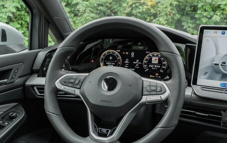 Volkswagen Golf R, 2025 год, 7 289 000 рублей, 14 фотография