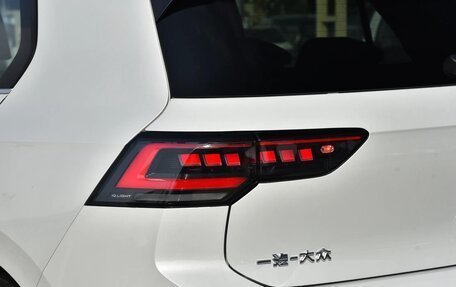 Volkswagen Golf R, 2025 год, 7 289 000 рублей, 11 фотография