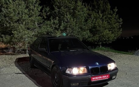 BMW 3 серия, 1996 год, 380 000 рублей, 1 фотография